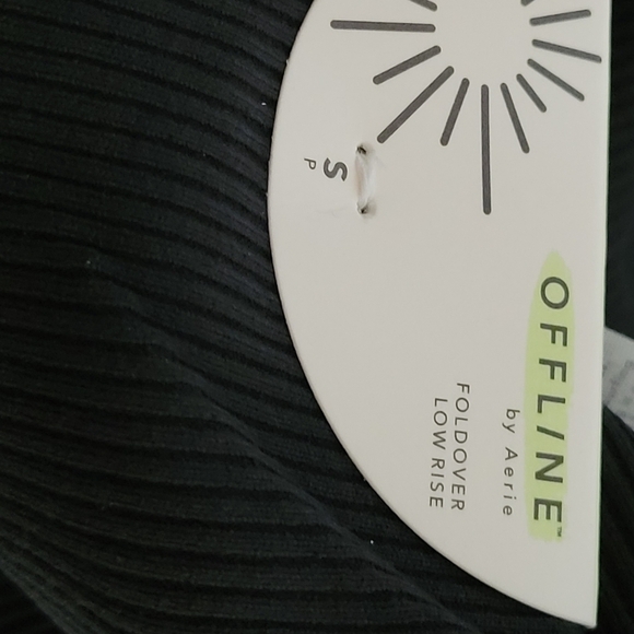 OFFLINE By Aerie Black Ribbed Pocket Foldover Low Rise Flare Legging Size S - Picture 12 of 14